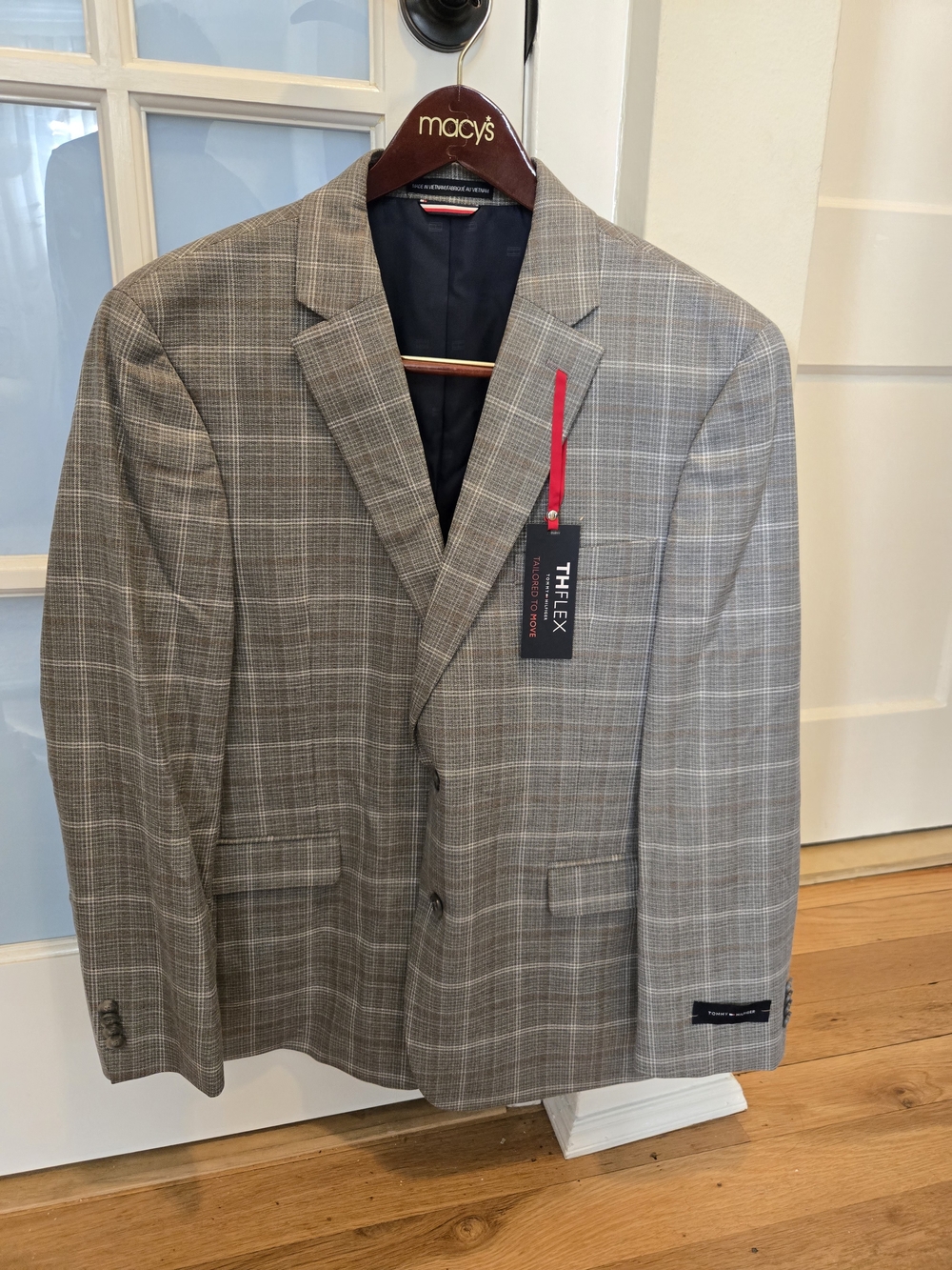 Tommy Hilfiger Gray Plaid Sport Coat